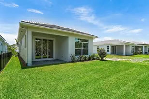 212 SE Via Sangro, Port Saint Lucie, FL 34952 - Photo 38