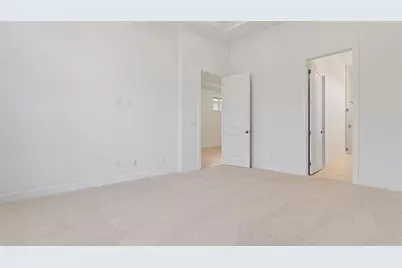 212 SE Via Sangro, Port Saint Lucie, FL 34952 - Photo 22