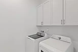 212 SE Via Sangro, Port Saint Lucie, FL 34952 - Photo 32