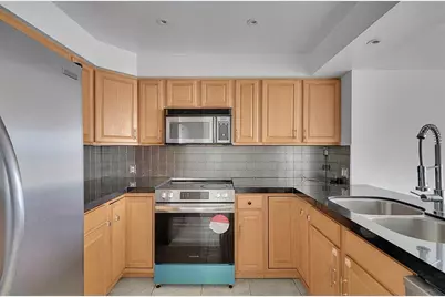 20335 W Country Club Dr, Unit #2210, Aventura, FL 33180 - Photo 8