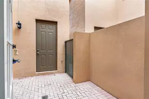 1061 SW 147th Ter, Pembroke Pines, FL 33027 - Photo 14