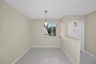 7882 Trent Dr, Tamarac, FL 33321 - Photo 20