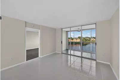 7882  Trent Dr, Unit #310, Tamarac, FL 33321 - Photo 24