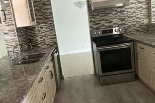 7001 NW 76th Ct, Tamarac, FL 33321 - Photo 22