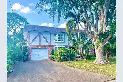 619 Kensington Place, Fort Lauderdale, FL 33305 - Photo 1