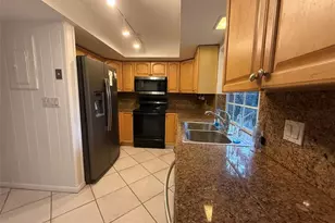 619 Kensington Pl, Wilton Manors, FL 33305 - Photo 20