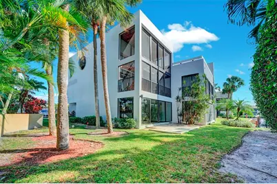 1100 SE 5th Ct, Unit #1, Pompano Beach, FL 33060 - Photo 34