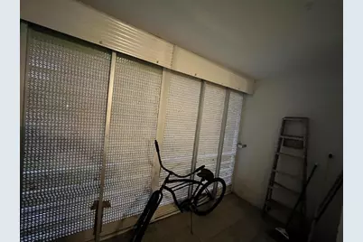 2871  Somerset Dr, Unit #105, Lauderdale Lakes, FL 33311 - Photo 20