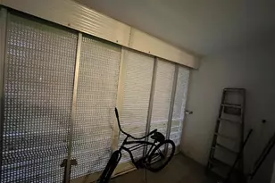 2871 Somerset Dr, Lauderdale Lakes, FL 33311 - Photo 20