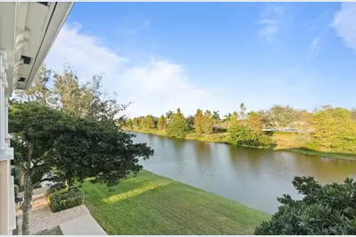 4025  Cascada Cir, Hollywood, FL 33024 - Photo 14