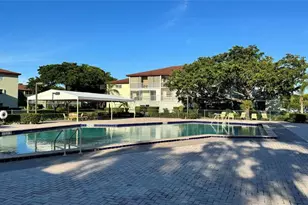 300 SW 134th Way, Pembroke Pines, FL 33027 - Photo 20