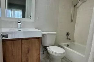 300 SW 134th Way, Pembroke Pines, FL 33027 - Photo 14