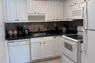 164 Burgundy D Unit, Delray Beach, FL 33484 - Photo 1