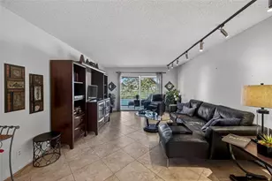 3202 Portofino Point, Coconut Creek, FL 33066 - Photo 16