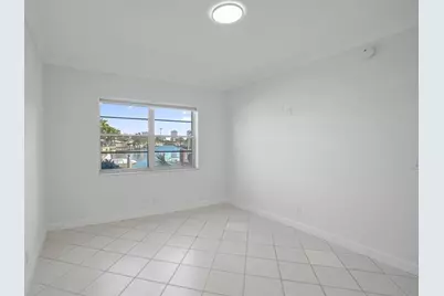 2201 SE 9th St, Unit #106, Pompano Beach, FL 33062 - Photo 18