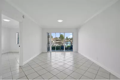 2201 SE 9th St, Unit #106, Pompano Beach, FL 33062 - Photo 6