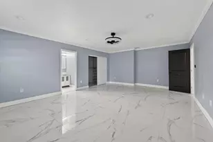 15775 N Miami Ave, Miami, FL 33169 - Photo 14