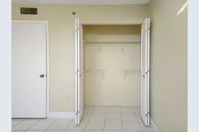 1300  Saint Charles Pl, Unit #507, Pembroke Pines, FL 33026 - Photo 10