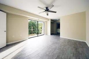 1700 Embassy Dr Unit, West Palm Beach, FL 33401 - Photo 18