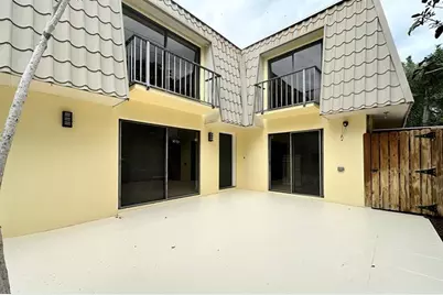 1700  Embassy Dr, Unit #402, West Palm Beach, FL 33401 - Photo 32