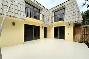 1700 Embassy Dr Unit, West Palm Beach, FL 33401 - Photo 32