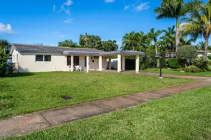 4751 NE 4th Ave, Oakland Park, FL 33334 - Photo 2