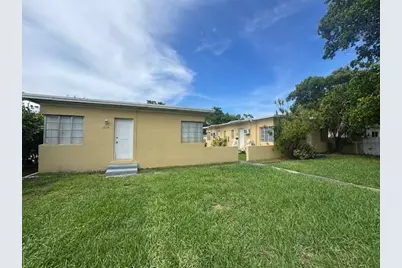 1709  Moffett St, Unit #A, Hollywood, FL 33020 - Photo 10