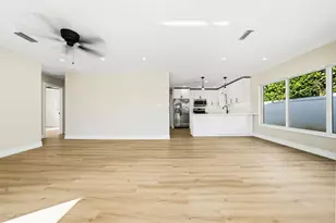 4751 NE 4th Ave, Oakland Park, FL 33334 - Photo 4