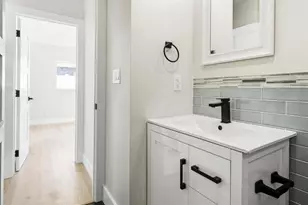 4751 NE 4th Ave, Oakland Park, FL 33334 - Photo 14