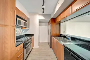 610 W Las Olas Blvd, Fort Lauderdale, FL 33312 - Photo 6