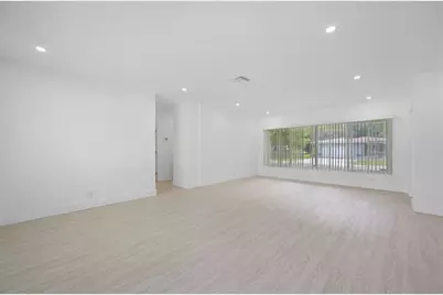 2601  Taylor St, Hollywood, FL 33020 - Photo 8