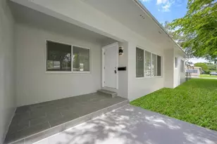 2601 Taylor St, Hollywood, FL 33020 - Photo 1