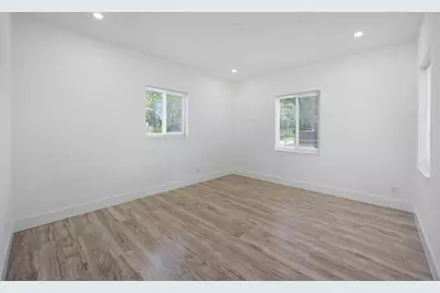 2601  Taylor St, Hollywood, FL 33020 - Photo 12