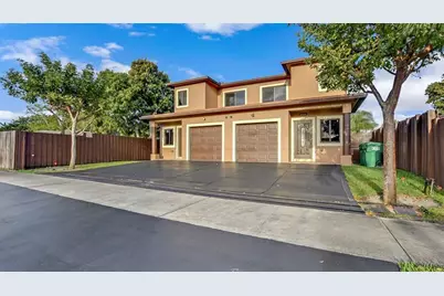 1461-1463 SW 40th Ter, Fort Lauderdale, FL 33317 - Photo 2