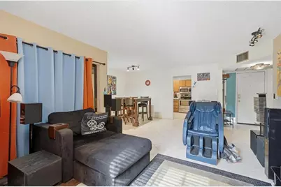 3281  Cocoplum Cir, Unit #3328, Coconut Creek, FL 33063 - Photo 8