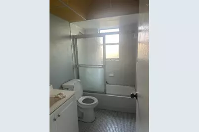 2800  Somerset Dr, Unit #J107, Lauderdale Lakes, FL 33311 - Photo 8