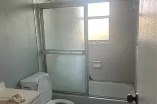 2800 Somerset Dr, Lauderdale Lakes, FL 33311 - Photo 8