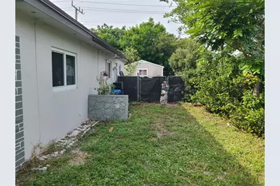 4711 N Andrews Ave, Fort Lauderdale, FL 33309 - Photo 22