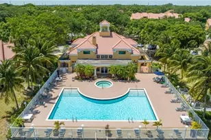 2405 NW 33rd St, Oakland Park, FL 33309 - Photo 22