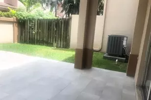 230 Riverwalk Cir, Sunrise, FL 33326 - Photo 14