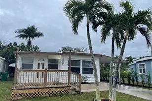 8580 SW 23rd Pl, Davie, FL 33324 - Photo 1
