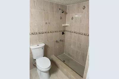 8580 SW 23rd Place, Davie, FL 33324 - Photo 12