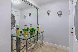 17211 SW 119th Ct, Miami, FL 33177 - Photo 4