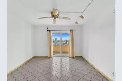 900 NE 18th Ave, Unit #1404, Fort Lauderdale, FL 33304 - Photo 12