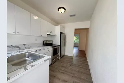 614 NE 3rd St, Unit #3, Hallandale Beach, FL 33009 - Photo 2