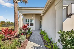 11905 SW Seaway St, Port Saint Lucie, FL 34987 - Photo 4