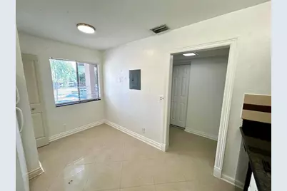 7931  Southgate Blvd, Unit #E8, North Lauderdale, FL 33068 - Photo 10