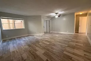 9777 Westview Dr, Coral Springs, FL 33076 - Photo 8