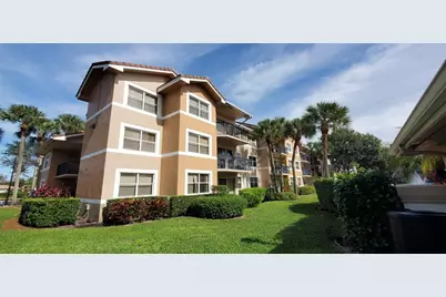 8781  Wiles Rd, Unit #308, Coral Springs, FL 33067 - Photo 2