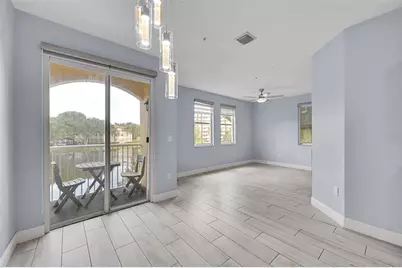 150  Jacaranda Country Club Dr, Unit #200, Plantation, FL 33324 - Photo 8